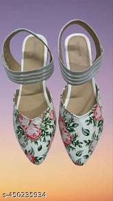 Synthetic leather flat Bantu ballerina shoes, printed backstrap pattern on display, sizes IND-3 to IND-8 (India)